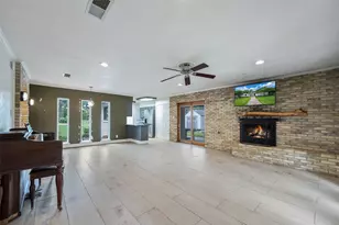 2171 Breezywood Dr, Flower Mound, TX 75022 - Photo 3