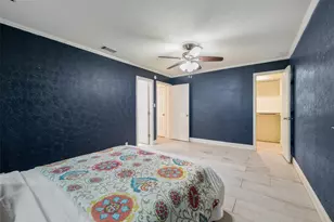2171 Breezywood Dr, Flower Mound, TX 75022 - Photo 13