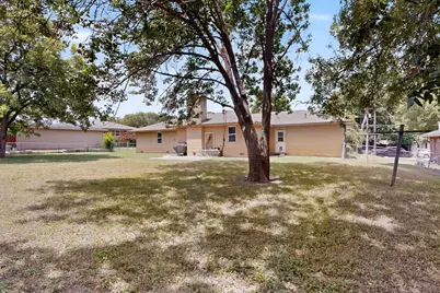504 Rickey Canyon Avenue, DeSoto, TX 75115 - Photo 35