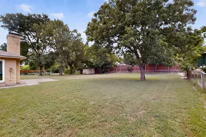 504 Rickey Canyon Avenue, DeSoto, TX 75115 - Photo 39