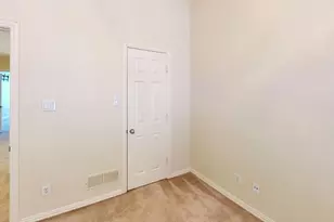 18240 Midway Rd, Dallas, TX 75287 - Photo 17