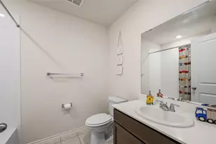 901 Euston St, Denton, TX 76209 - Photo 17