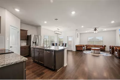 901 Euston Street, Denton, TX 76209 - Photo 3