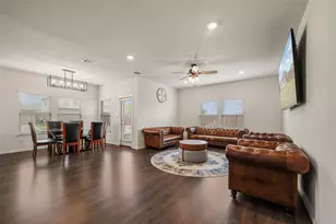901 Euston St, Denton, TX 76209 - Photo 7