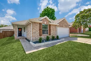 1305 Greenbriar Ln, McKinney, TX 75069 - Photo 1
