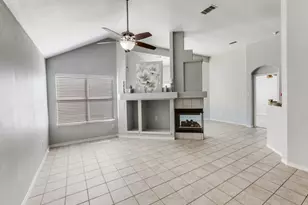 1305 Greenbriar Ln, McKinney, TX 75069 - Photo 5
