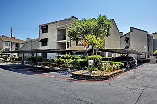 6910 Skillman St, Dallas, TX 75231 - Photo 13