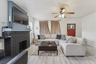 4602 Junius St, Dallas, TX 75246 - Photo 3