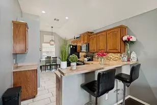1655 Wildflower Dr, Waxahachie, TX 75165 - Photo 3