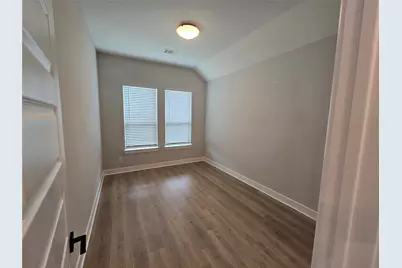 1917 Cotton Creek Pass, McKinney, TX 75071 - Photo 13