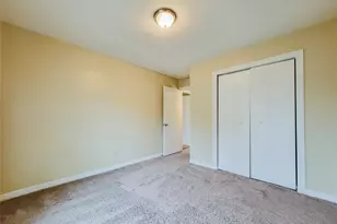 7216 Lancashire Dr, North Richland Hills, TX 76182 - Photo 5