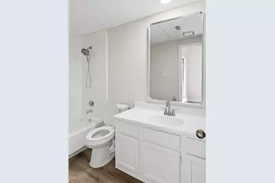 7126 Holly Hill Drive #210, Dallas, TX 75231 - Photo 5
