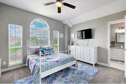 1112 Bentwater Parkway, Grand Prairie, TX 75104 - Photo 27