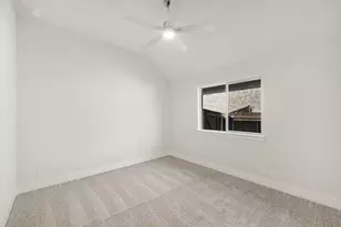 131 Red Cedar Ct, Balch Springs, TX 75181 - Photo 21