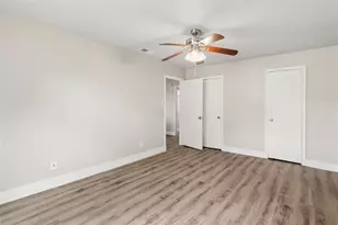 509 Clark St, Garland, TX 75040 - Photo 13