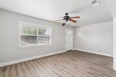 509 Clark Street, Garland, TX 75040 - Photo 3