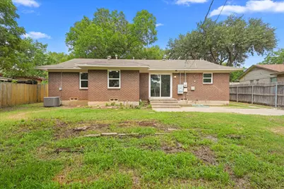 826 Harbor Drive, Lewisville, TX 75057 - Photo 23