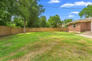 826 Harbor Dr, Lewisville, TX 75057 - Photo 21