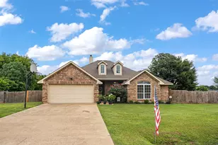 118 Janice Ln, Mabank, TX 75156 - Photo 1
