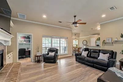 118 Janice Lane, Mabank, TX 75156 - Photo 3