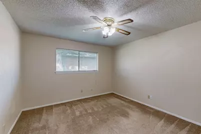 4501 Trowbridge Drive, Arlington, TX 76013 - Photo 11