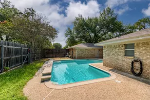 4501 Trowbridge Dr, Arlington, TX 76013 - Photo 37