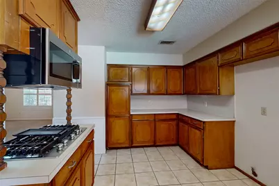 4501 Trowbridge Drive, Arlington, TX 76013 - Photo 13