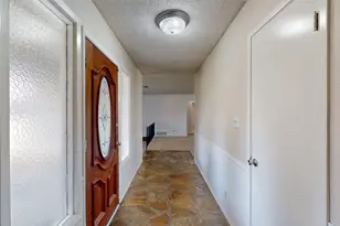 4501 Trowbridge Dr, Arlington, TX 76013 - Photo 7