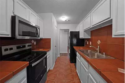 2910 Chisholm Trail, Corinth, TX 76210 - Photo 11