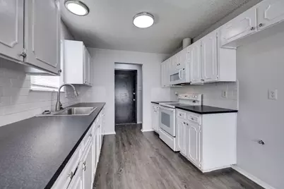 1128 E Georgian Road, Saginaw, TX 76179 - Photo 15