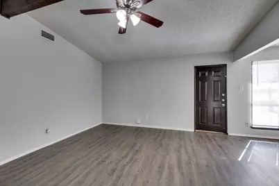 1128 E Georgian Road, Saginaw, TX 76179 - Photo 11