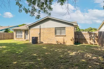 1128 E Georgian Road, Saginaw, TX 76179 - Photo 31