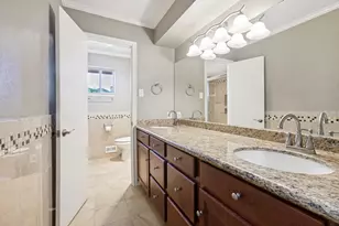 9628 Heatherdale Dr, Dallas, TX 75243 - Photo 9