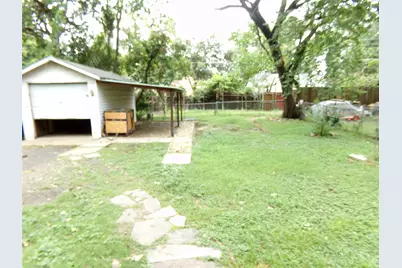 7415 Cortland Avenue, Dallas, TX 75235 - Photo 17
