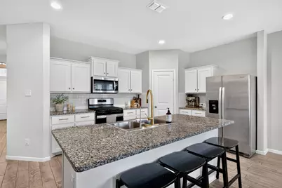 8605 Mirror Lake Drive, Fort Worth, TX 76179 - Photo 7