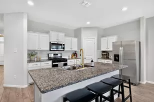 8605 Mirror Lk Dr, Fort Worth, TX 76179 - Photo 7
