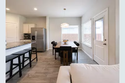 8605 Mirror Lake Drive, Fort Worth, TX 76179 - Photo 5