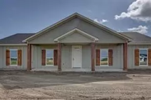 101 Stillmeadow Wy, Whitney, TX 76692 - Photo 1