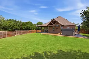 5700 Waterford Ln, McKinney, TX 75071 - Photo 31
