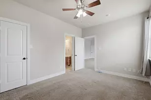 5700 Waterford Ln, McKinney, TX 75071 - Photo 23