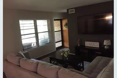 502 Lakeside Drive, Irving, TX 75062 - Photo 11