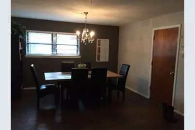 502 Lakeside Drive, Irving, TX 75062 - Photo 7