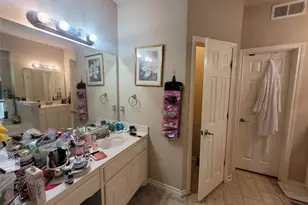 7113 Brekenridge Dr, Fort Worth, TX 76179 - Photo 17
