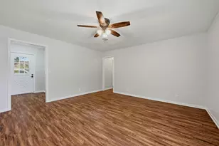 108 Loraine St, Pottsboro, TX 75076 - Photo 7