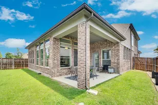2403 High Bluff Dr, Mansfield, TX 76063 - Photo 19