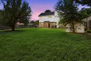 6700 Megan Ln, North Richland Hills, TX 76182 - Photo 25