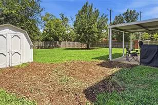 6700 Megan Ln, North Richland Hills, TX 76182 - Photo 27