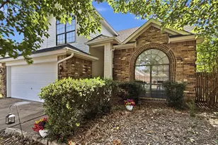6700 Megan Ln, North Richland Hills, TX 76182 - Photo 23
