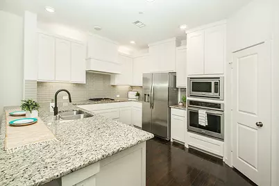 432 Texas Drive, Plano, TX 75075 - Photo 9