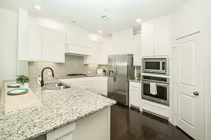 432 Texas Dr, Plano, TX 75075 - Photo 9